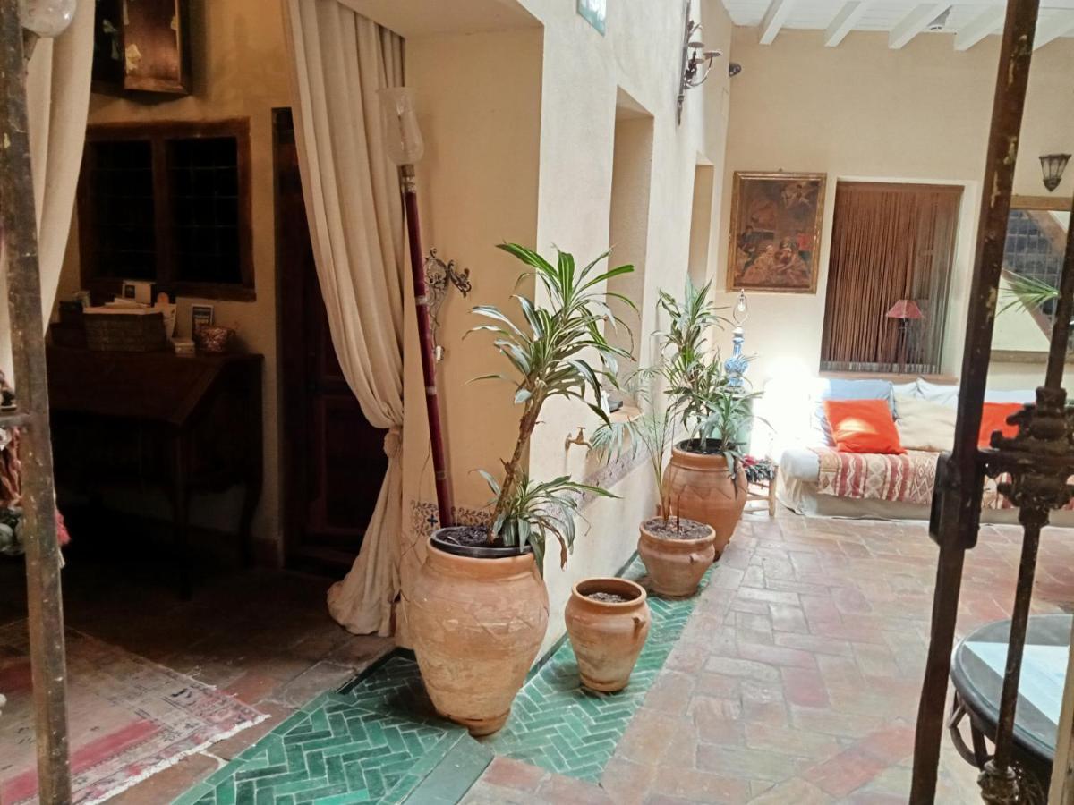 Hostal Casa Del Buen Viaje Sevilla Kültér fotó